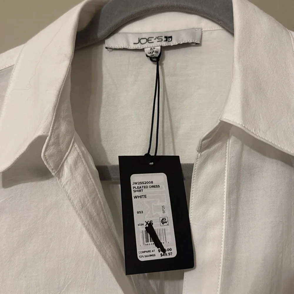 NWT- Joe’s Pleated Long Sleeve Button-Up Shirt, White, XS - Picture 12 of 12